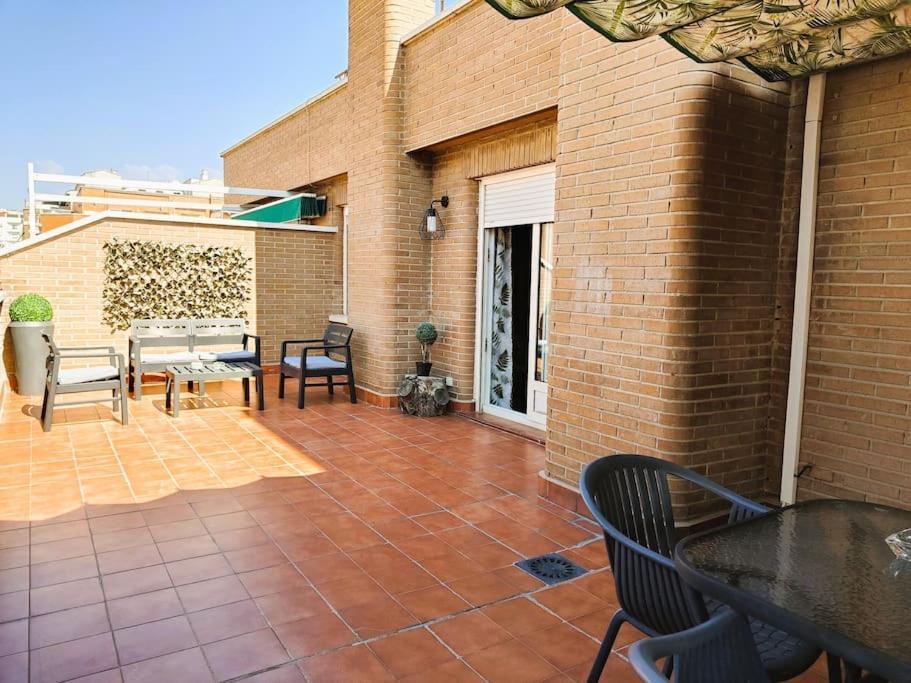 Apartamentos Turisticos Seviro Madrid Kültér fotó